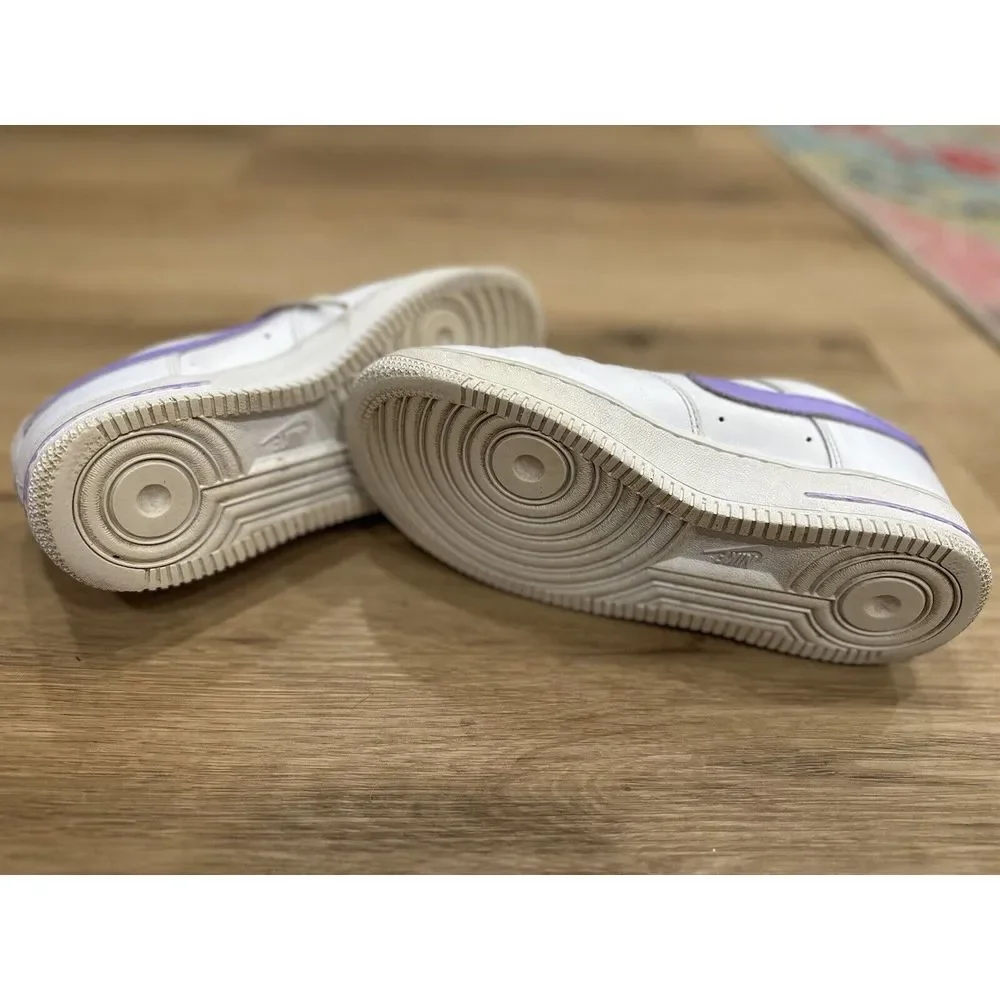 Women's‎ 2009 Nike Air White And Purple Size 6.5 315115-112